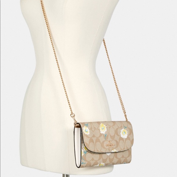 COACH Gemma Clutch Crossbody In Signature Canvas With Daisy Print - Picture 7 of 16